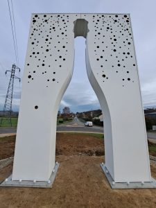 Bouteille géante Mareuil le Port